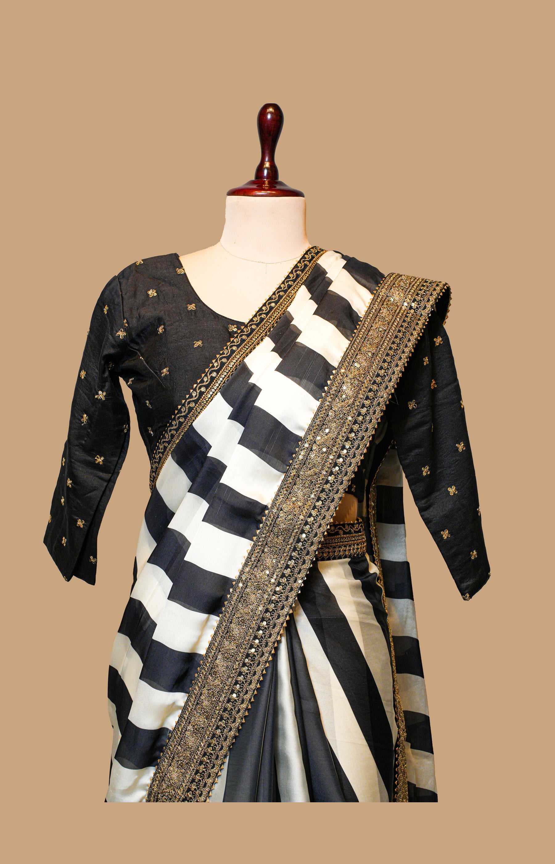 BLACK AND WHITE CREPE SAREE