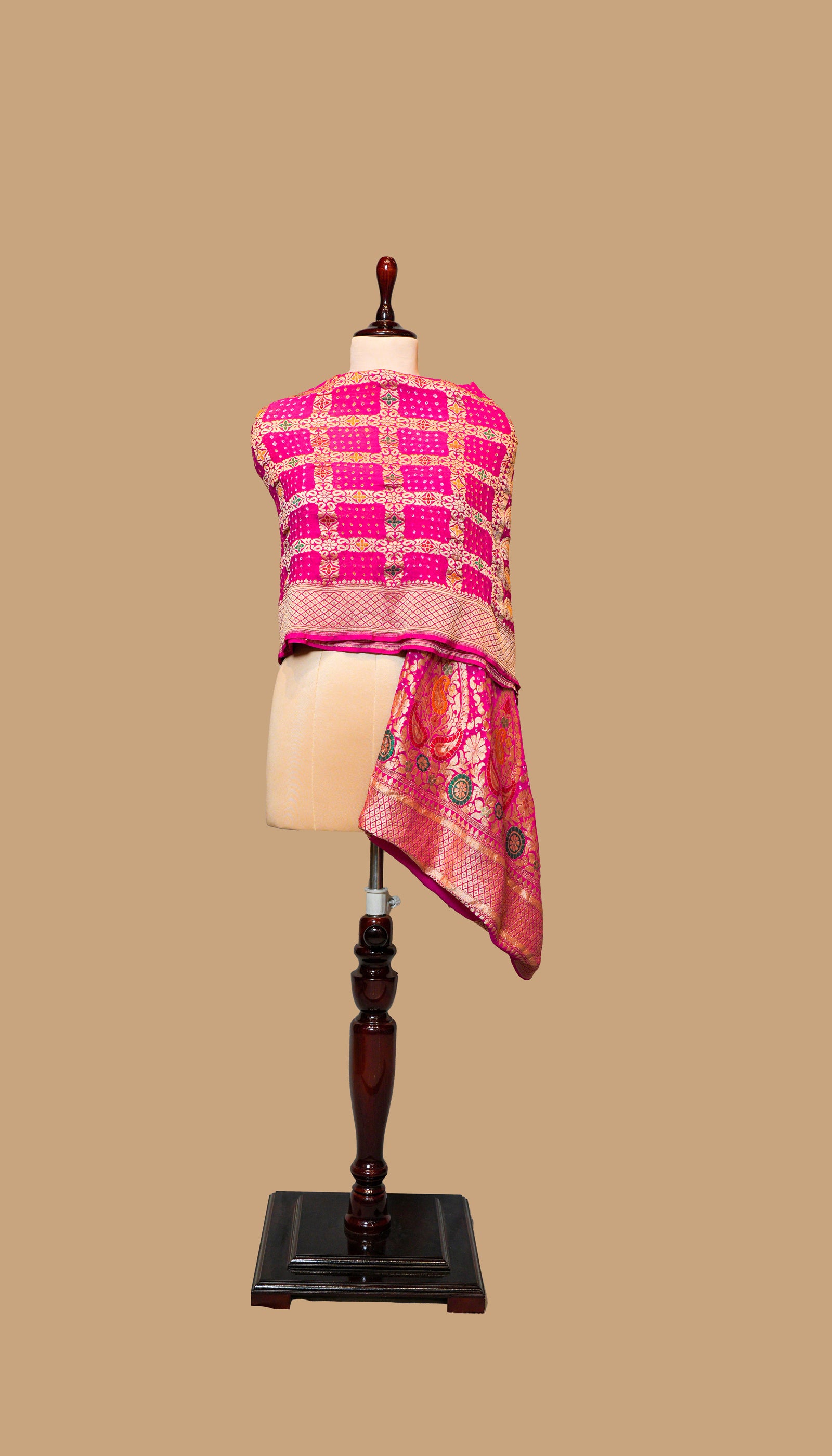 MAGENTA BANDHANI DUPATTA