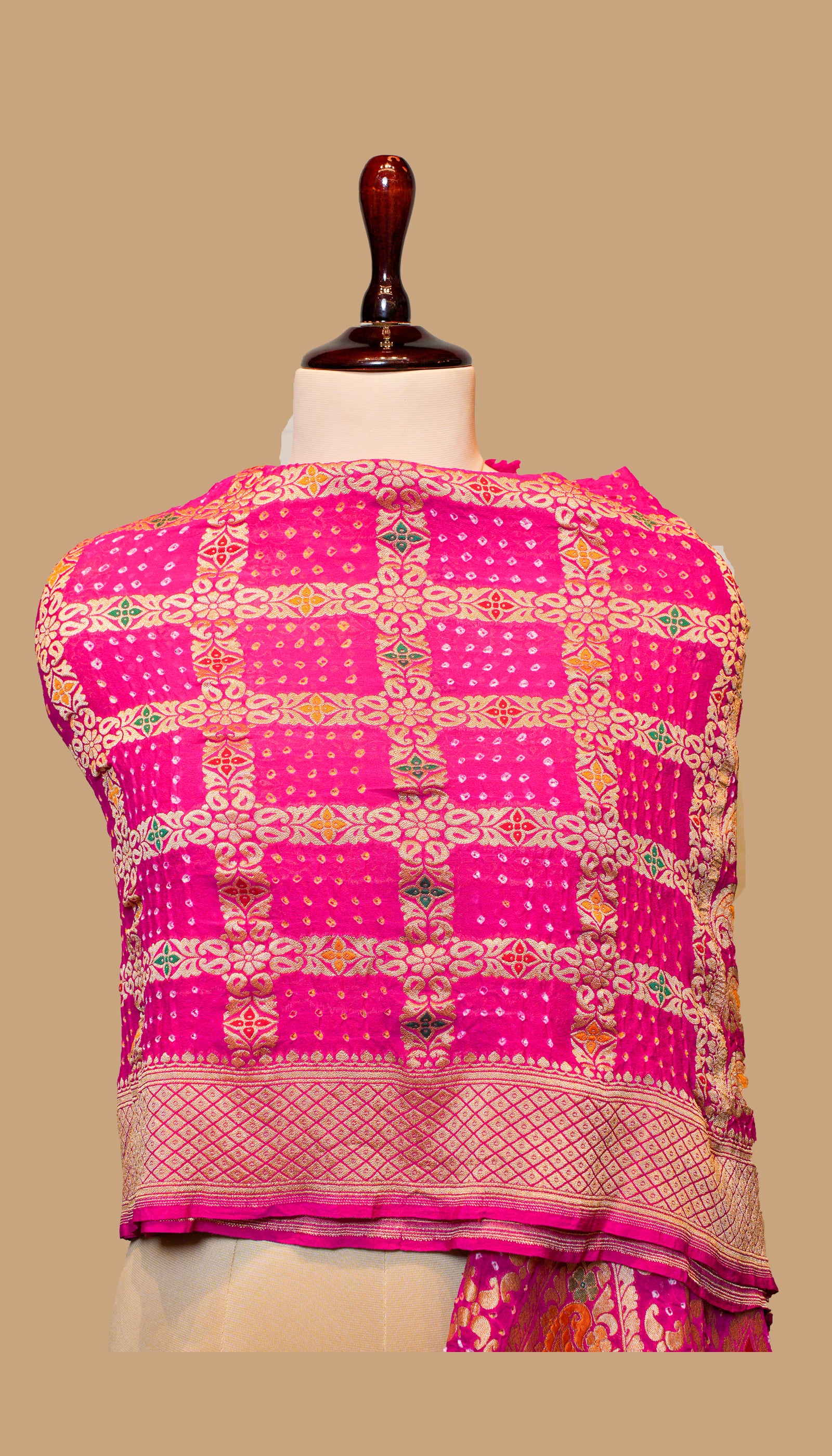 MAGENTA BANDHANI DUPATTA