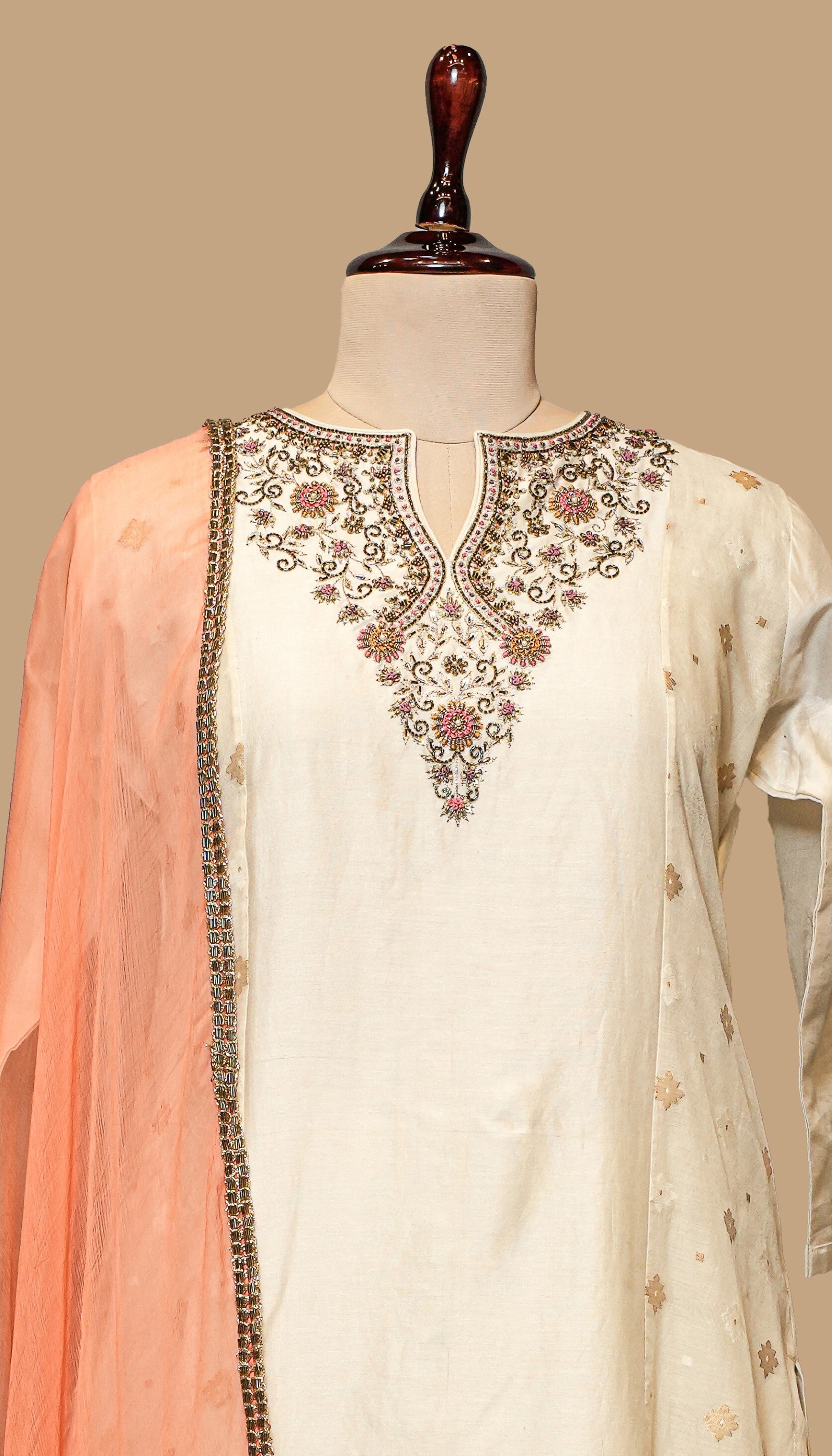 OFF WHITE CHANDERI COTTON SUIT SET